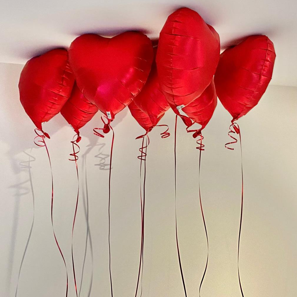 Love in the Air Ceiling Balloons for parties in Bondi and Sydney