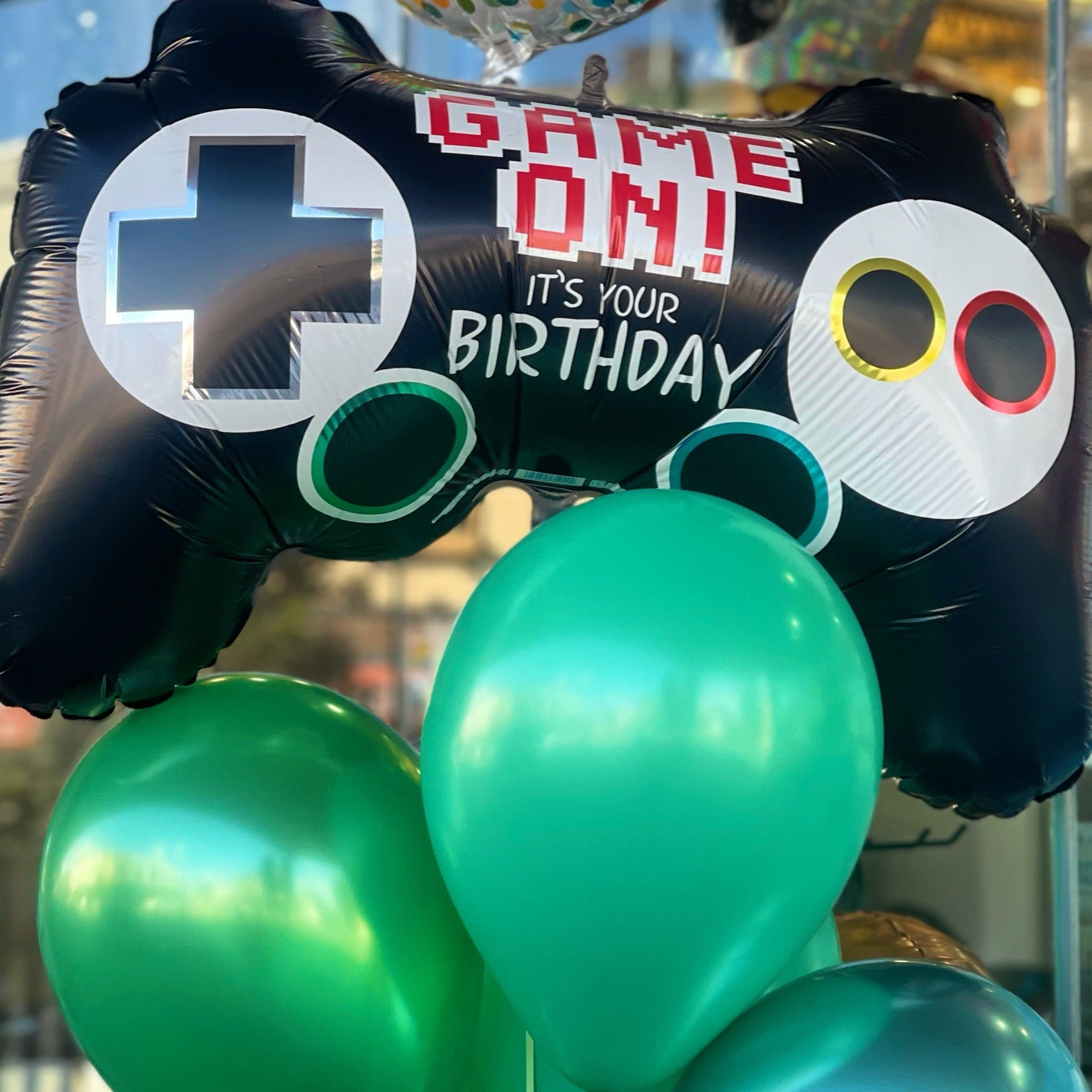 Little Gamer's Birthday Bouquet for parties in Bondi and Sydney - colour detail